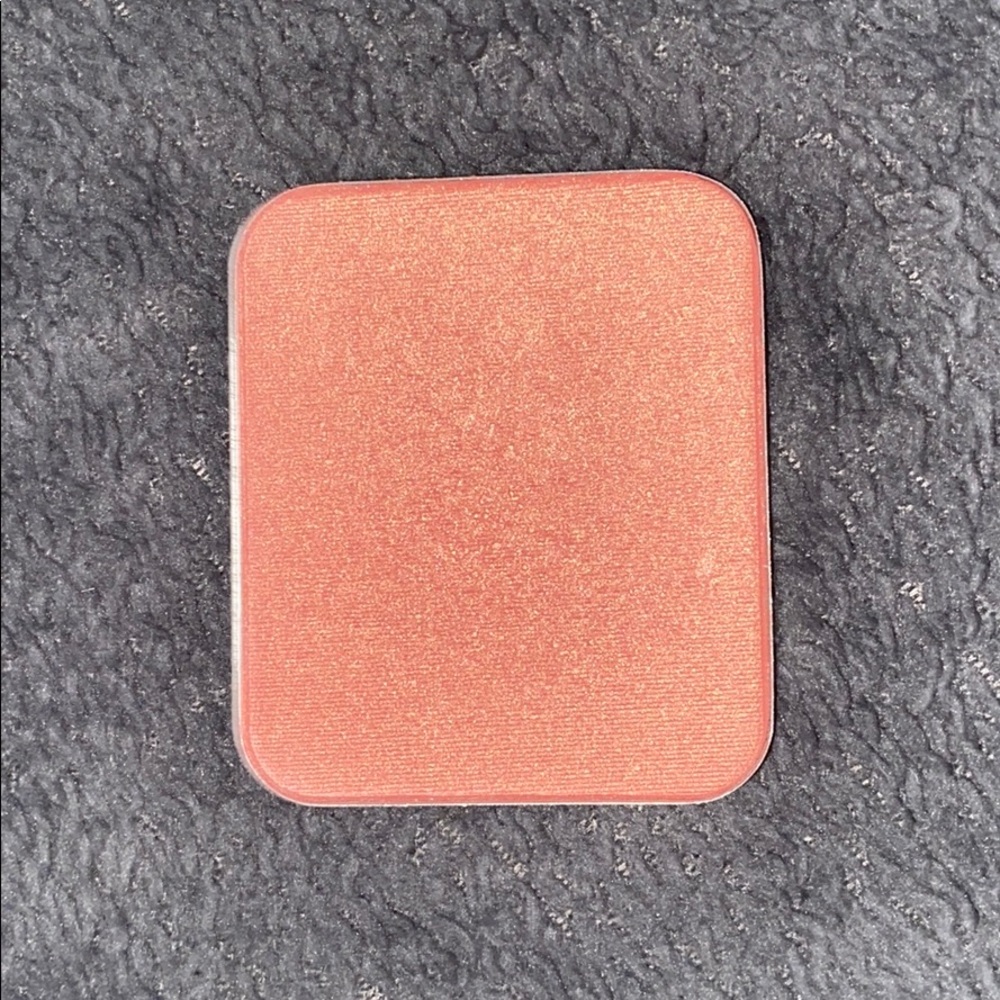 Iimelife blush in shade “keen” 04
